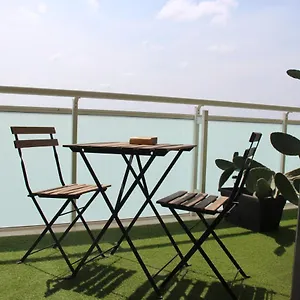 Bed & Breakfast Bariairport