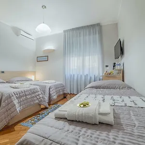 162 3* Bari