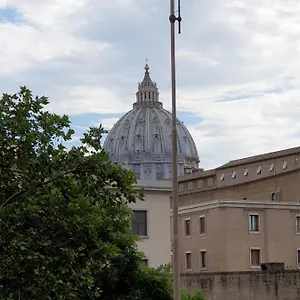 Stefano House Vaticano 2* Rome